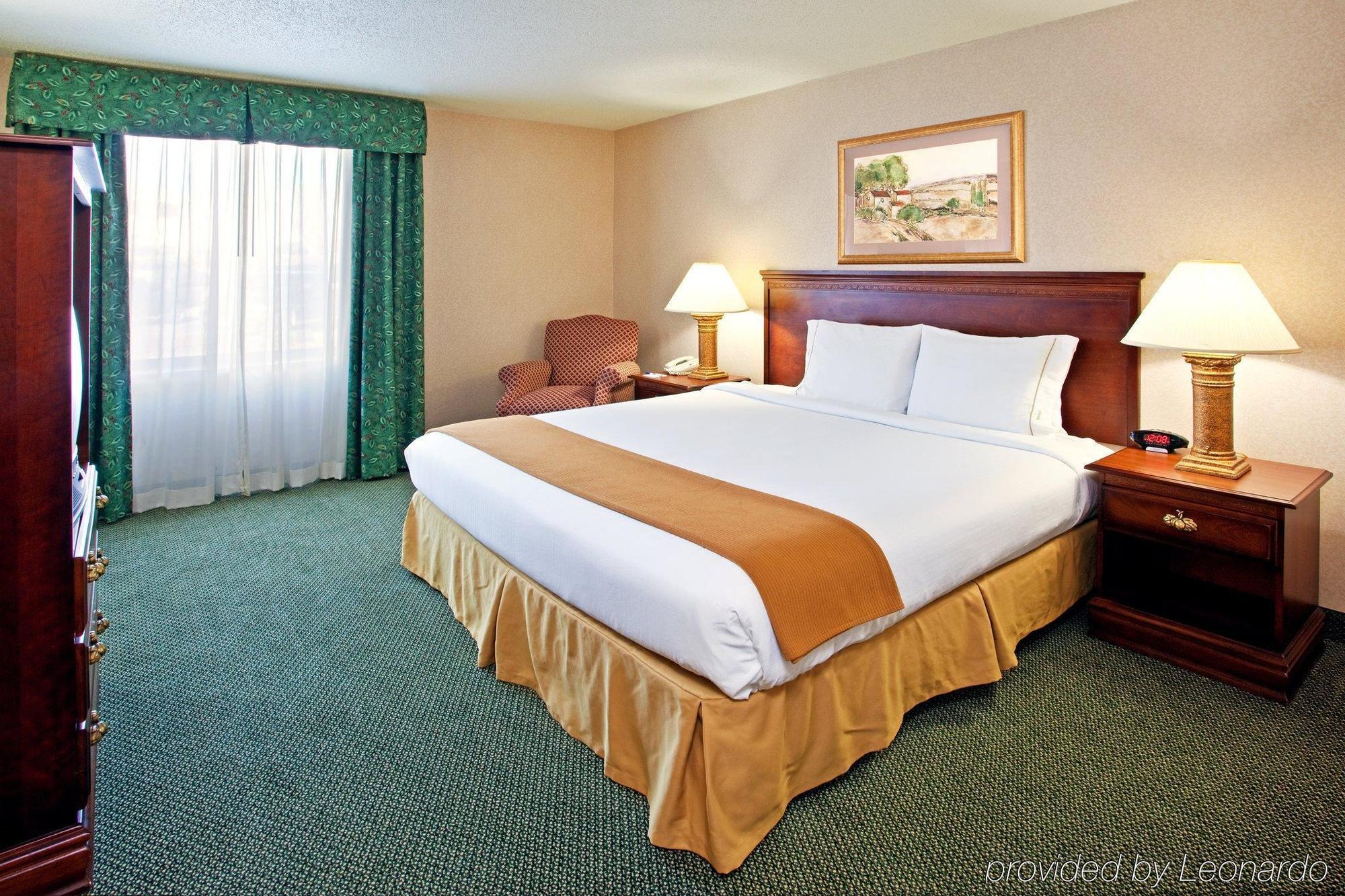 Holiday Inn Express And Suites Pittsburgh West Mifflin By Ihg Værelse billede